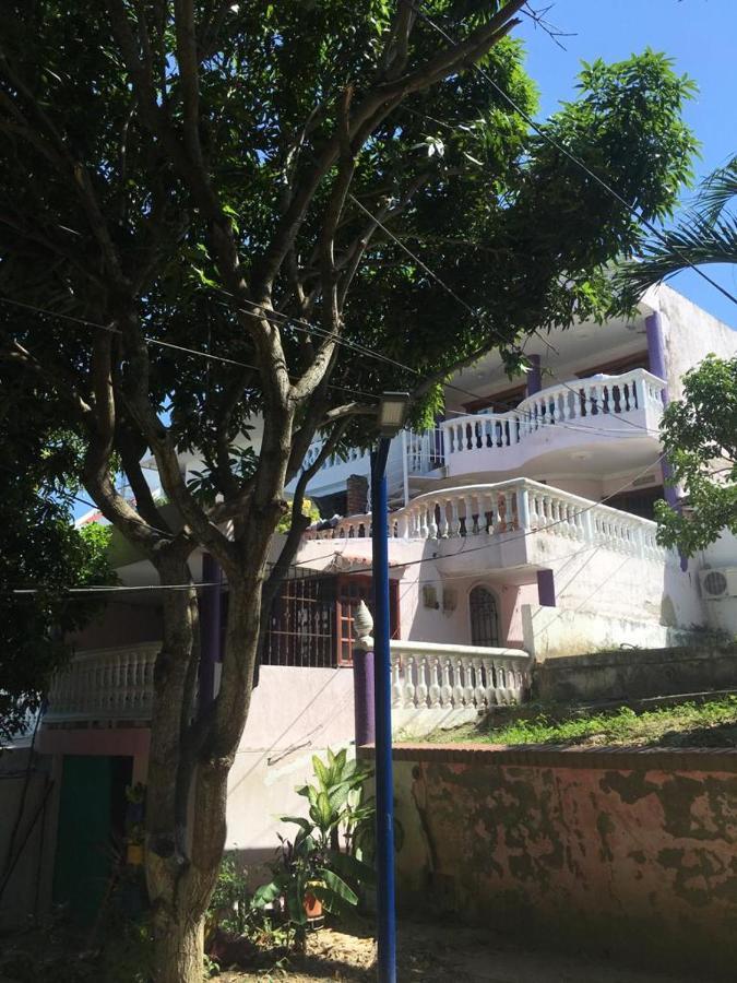 La Espanola Guest house